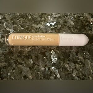 Clinique Even Better Concealer in Golden Neutral